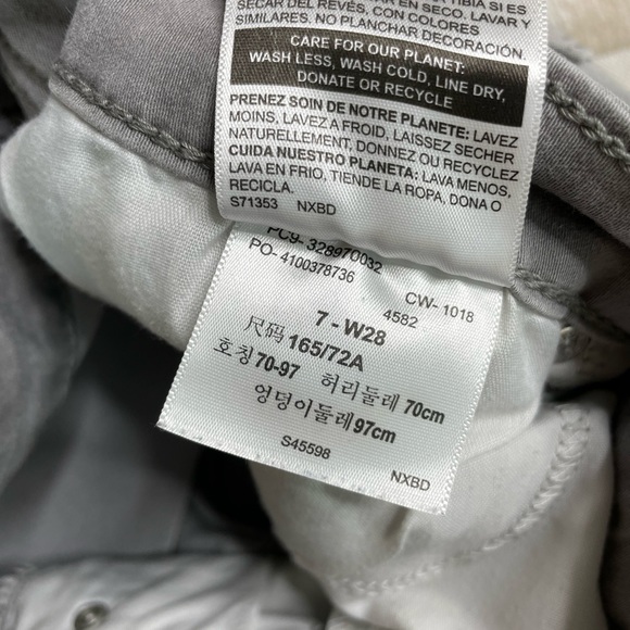 Denizen from Levi's Grey Low-Rise Jegging 28 - Picture 5 of 5
